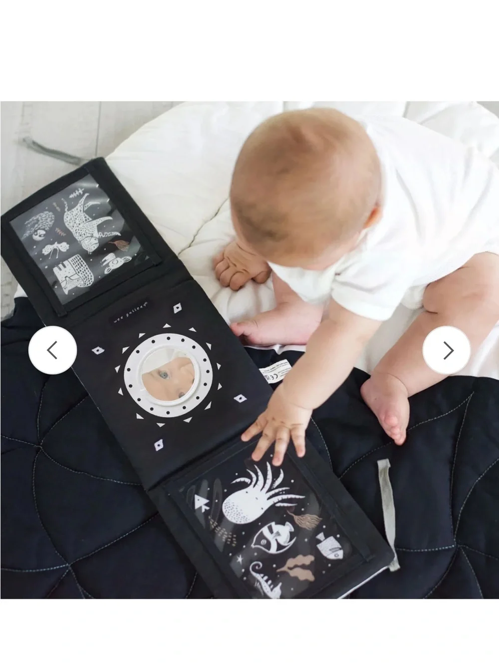 Wee Gallery Baby Tummy Time High Contrast with Slots for cards or pictures